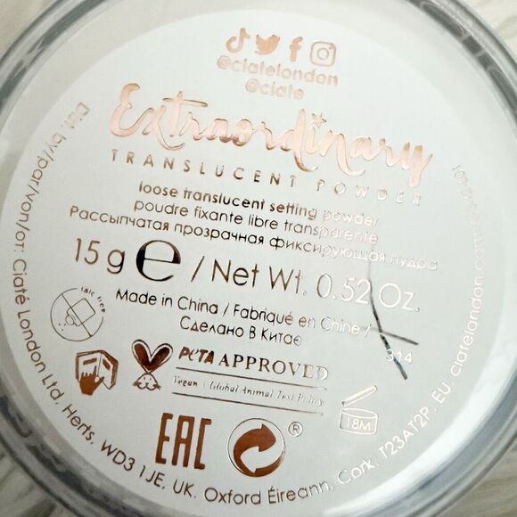 CIATE | Extraordinary Translucent Vegan Clear Setting Powder | 0.52 Oz (15g) - Picture 9 of 9